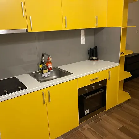 Yellow Center Apartment Loutraki (Corinthia)